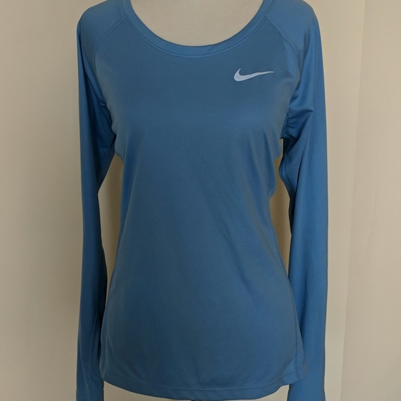 Nike Dri-Fit Running Top - Picture 4 of 8
